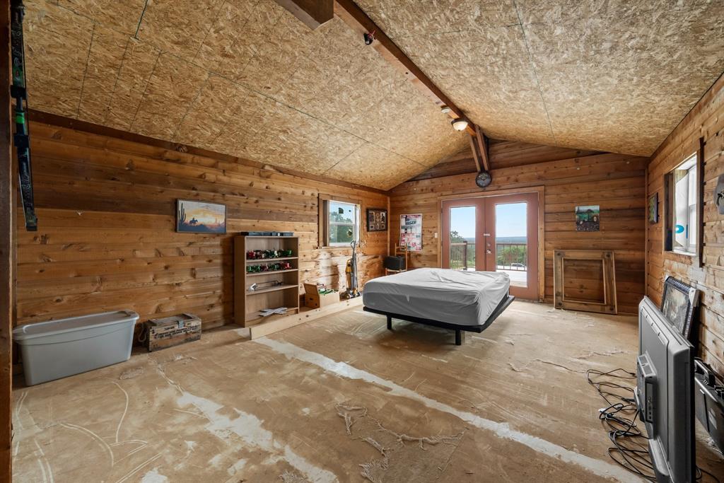 Highland Hills - Farm