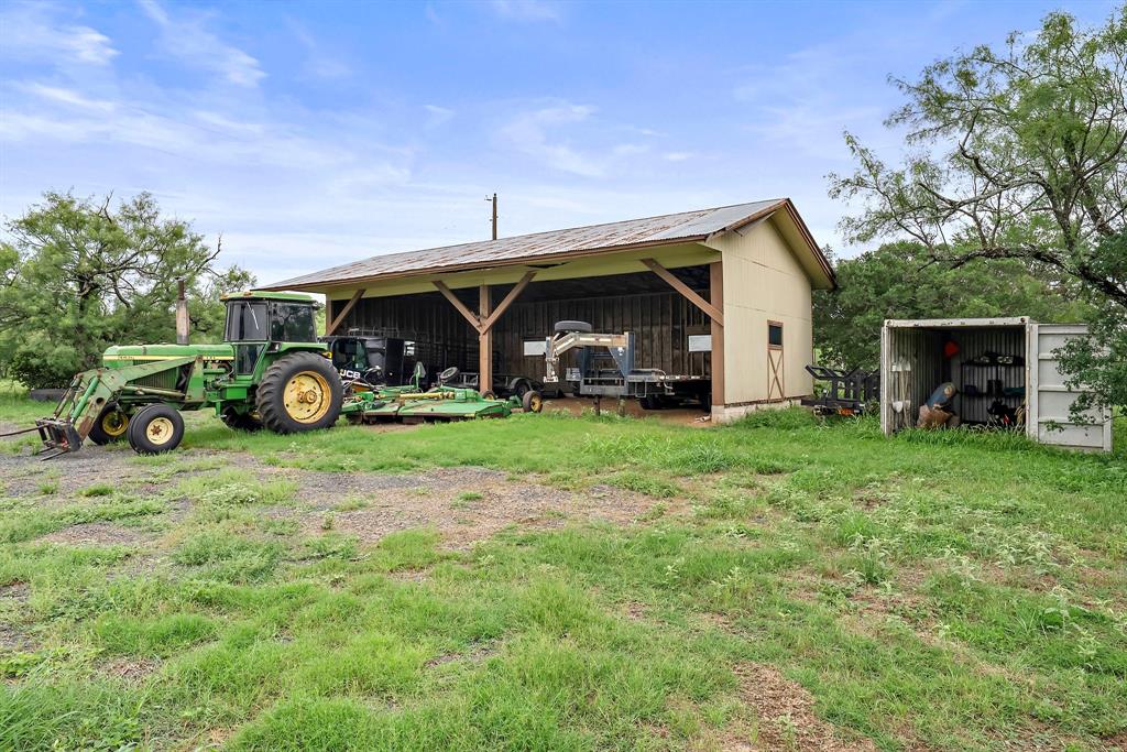 Highland Hills - Farm