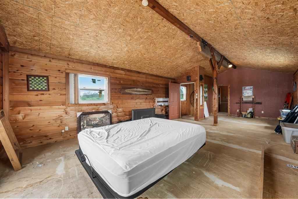 Highland Hills - Farm