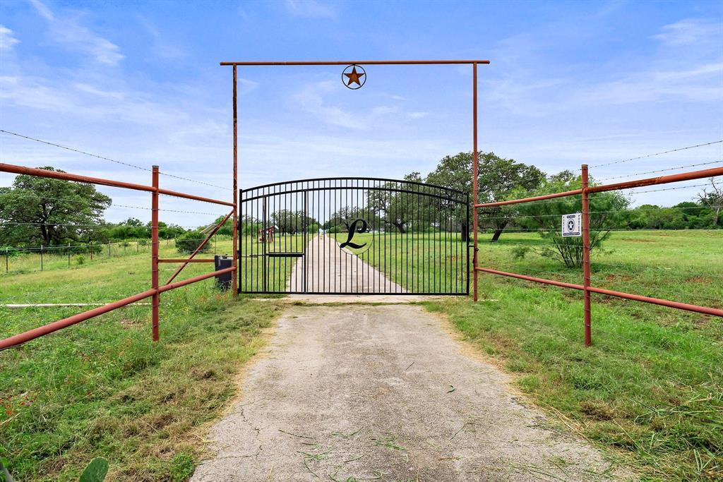 Highland Hills - Farm