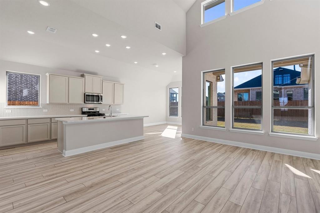 Hulen Trails - Residential