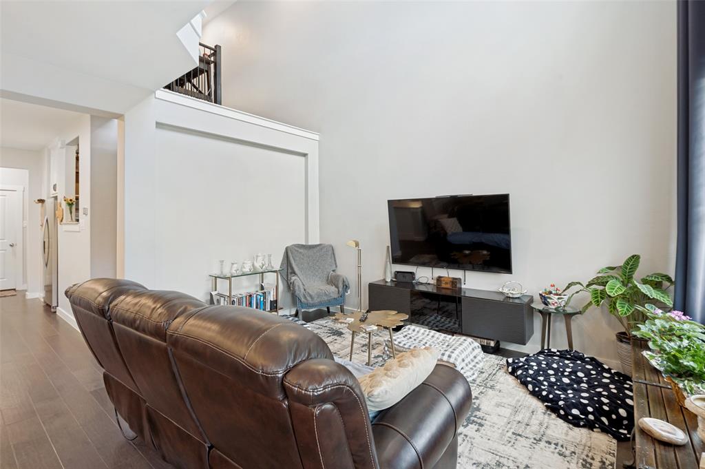 669 Trail Side Drive