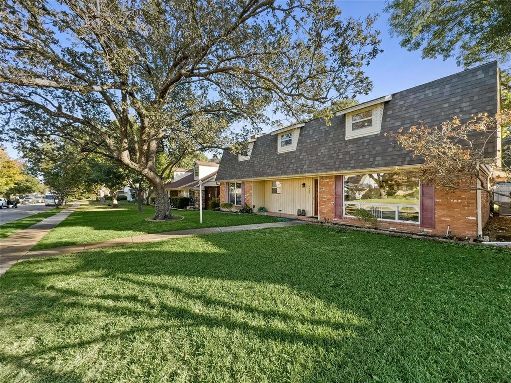 1427 Stagecoach Drive