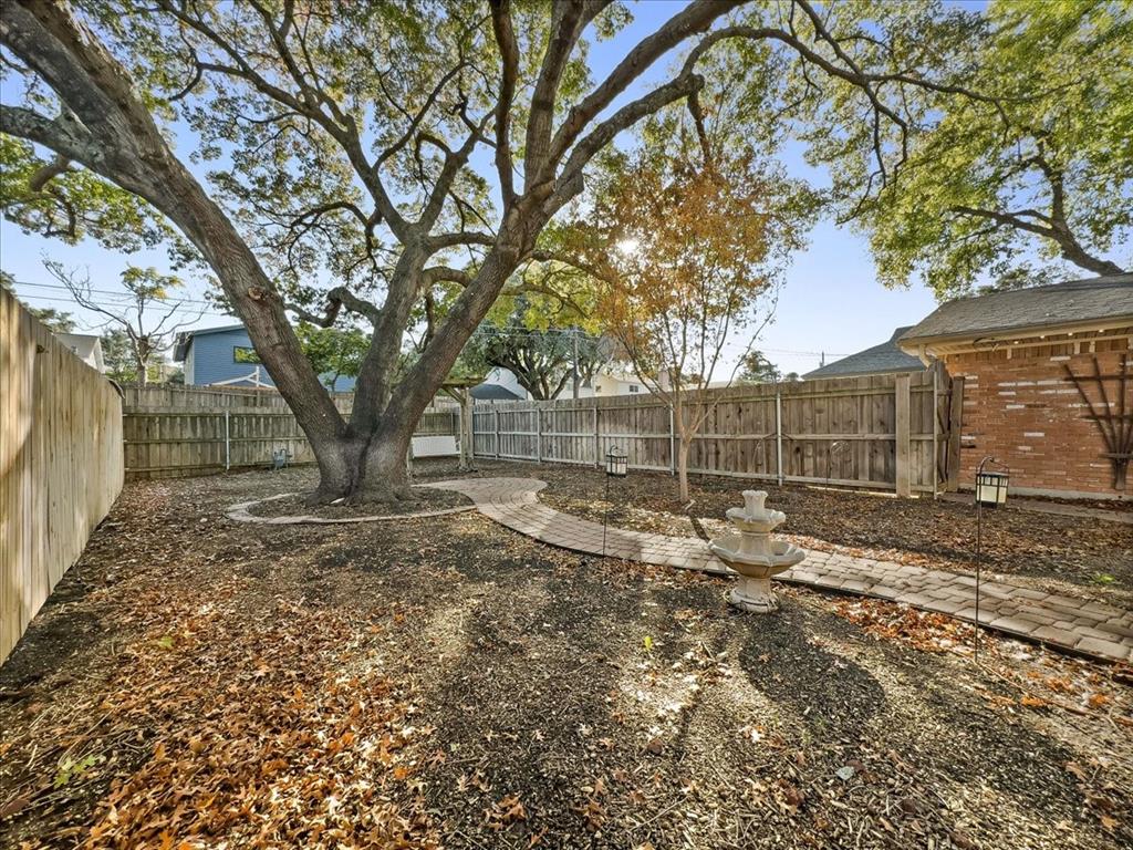 1427 Stagecoach Drive
