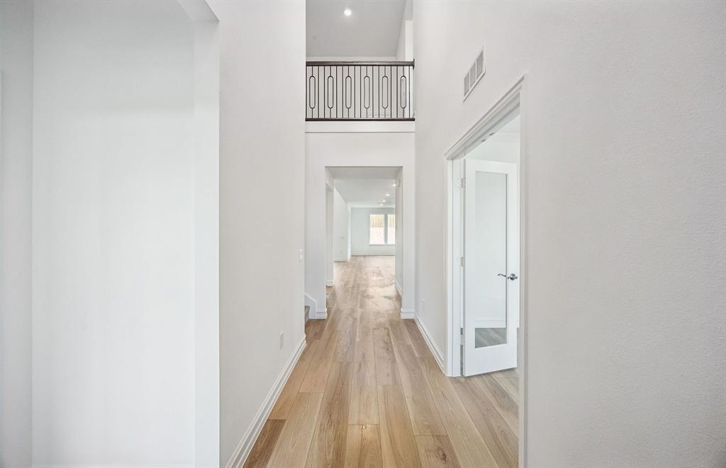 2601 Landmark Drive