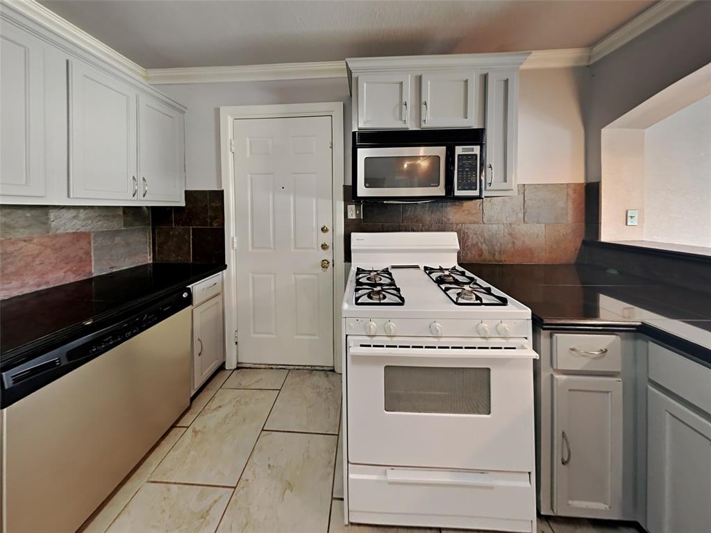 Carver Heights - Residential Lease