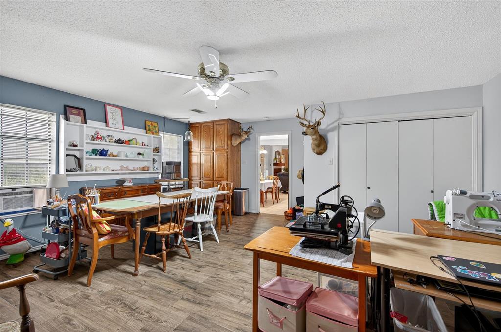 GUNTER J & HT BRR - Residential