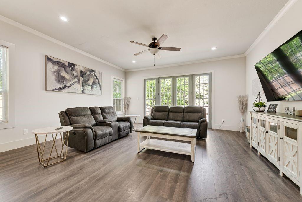 Arbor Place 02 - Residential
