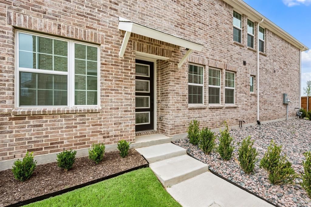 2612 Red Tailed Hawk Lane
