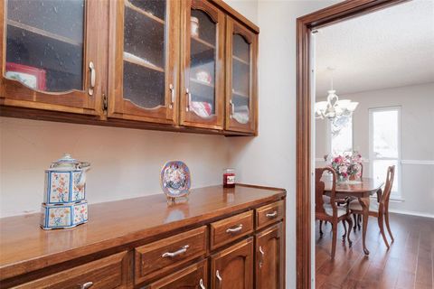 Tiny photo for 1410 Woodbine Street, Arlington, TX 76012 (MLS # 21197546)