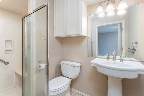 Tiny photo for 1410 Woodbine Street, Arlington, TX 76012 (MLS # 21197546)