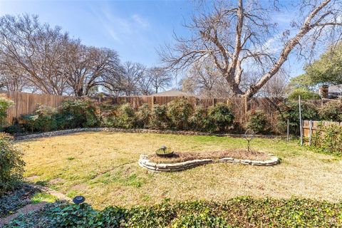 Tiny photo for 1410 Woodbine Street, Arlington, TX 76012 (MLS # 21197546)