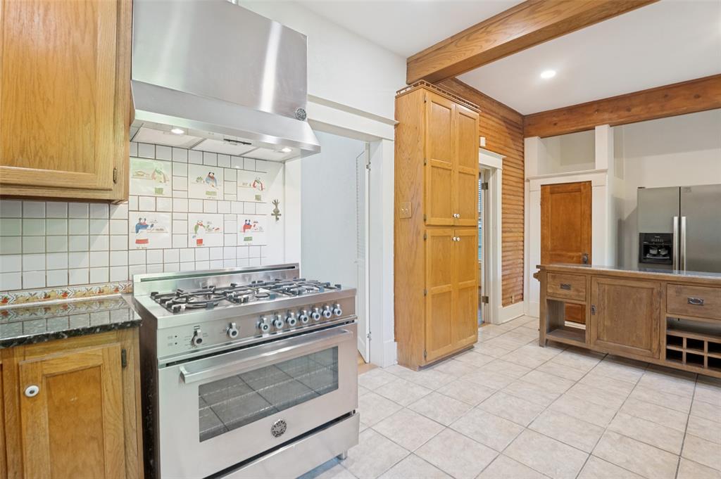 Winnetka Heights - Residential
