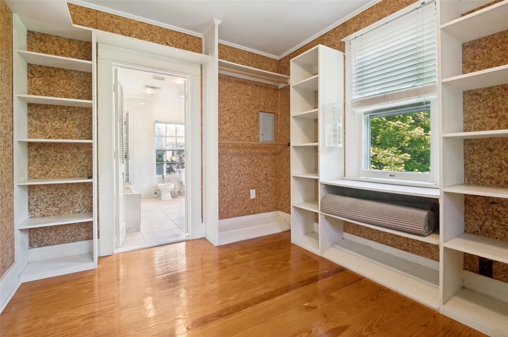 Winnetka Heights - Residential