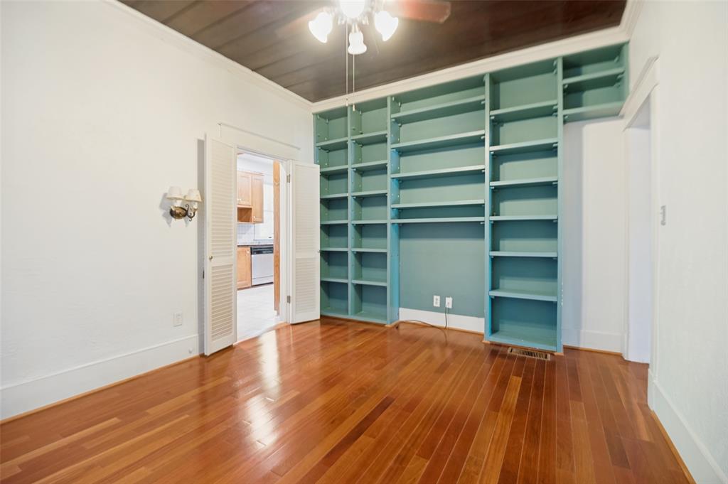 Winnetka Heights - Residential