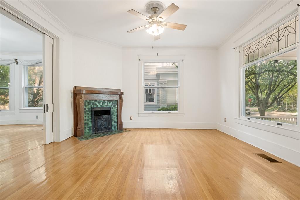 Winnetka Heights - Residential