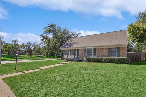 A home in Farmers Branch