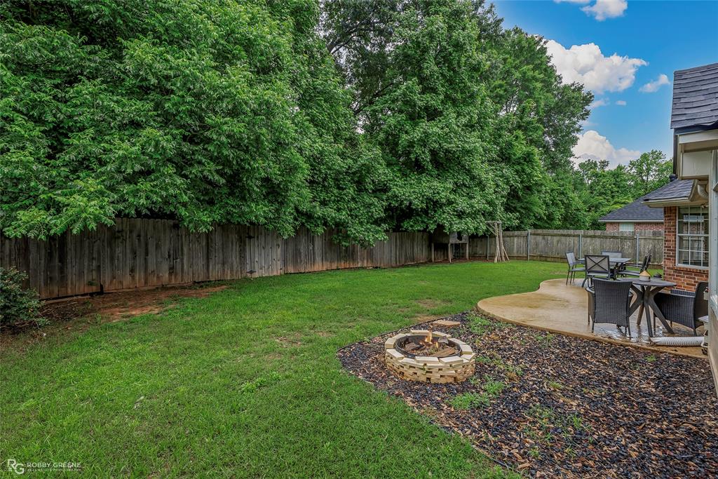 Haughton, Louisiana 71037, United States, 4 Bedrooms Bedrooms, ,2 BathroomsBathrooms,Residential,Active,124699