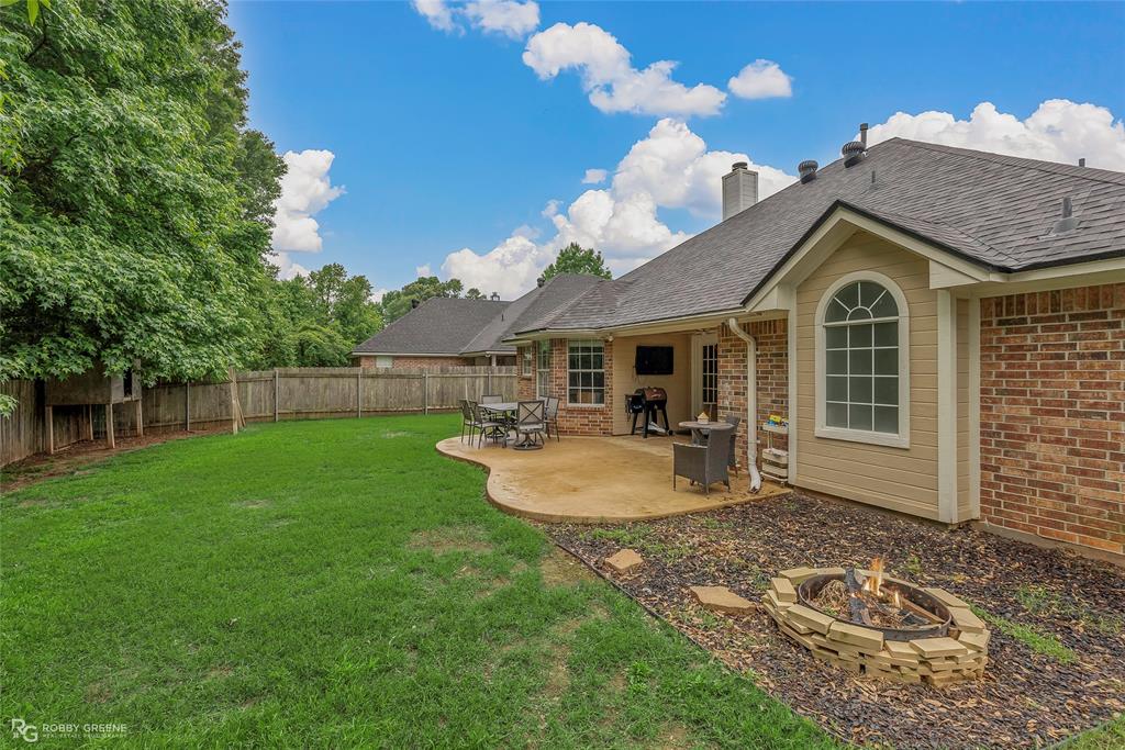 Haughton, Louisiana 71037, United States, 4 Bedrooms Bedrooms, ,2 BathroomsBathrooms,Residential,Active,124699