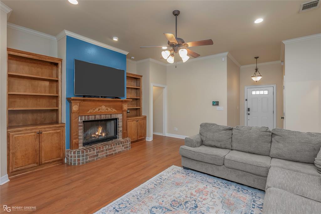 Haughton, Louisiana 71037, United States, 4 Bedrooms Bedrooms, ,2 BathroomsBathrooms,Residential,Active,124699