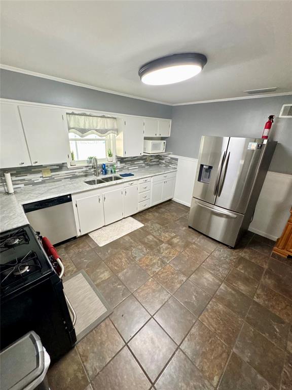 broadmoor - Residential Lease