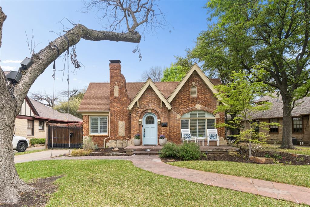 Country Club Estates - Residential