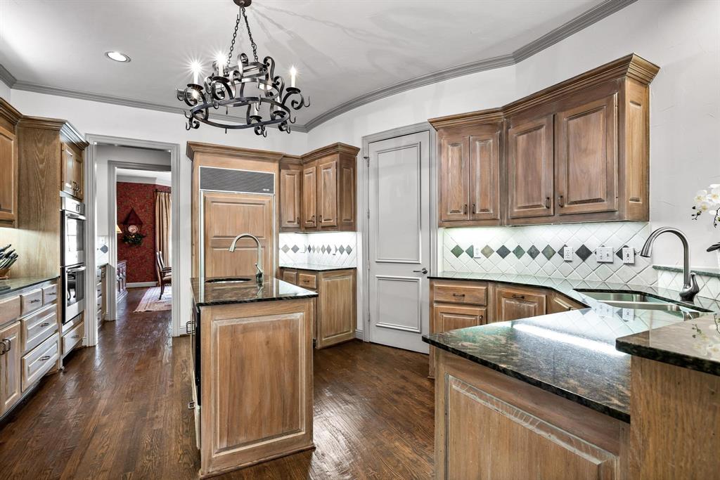 V W Greenwades - Residential