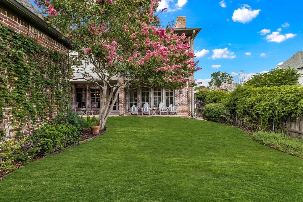 V W Greenwades - Residential