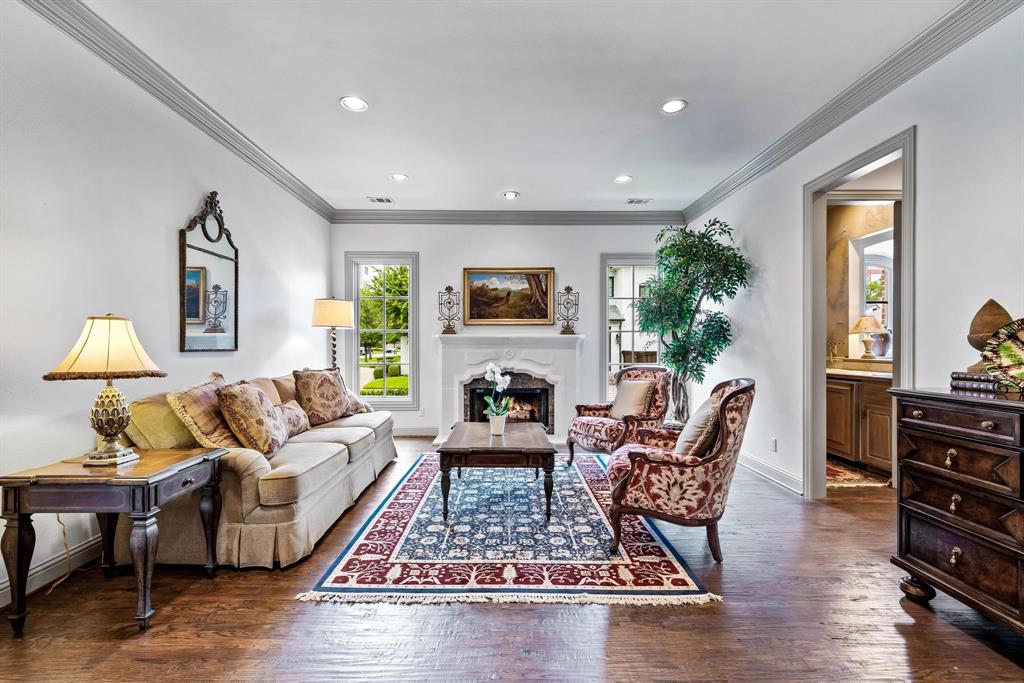 V W Greenwades - Residential