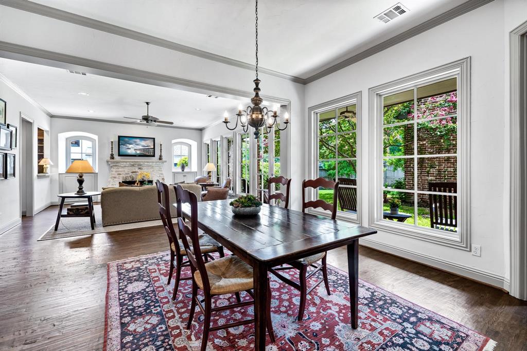 V W Greenwades - Residential