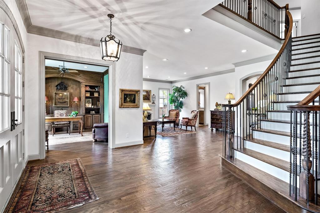 V W Greenwades - Residential