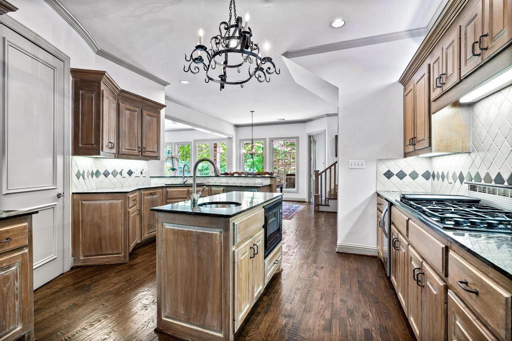 V W Greenwades - Residential