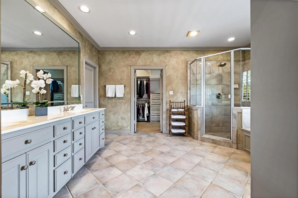 V W Greenwades - Residential