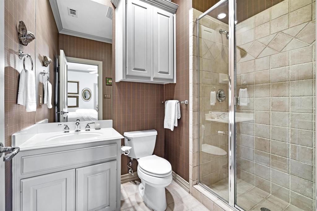 V W Greenwades - Residential