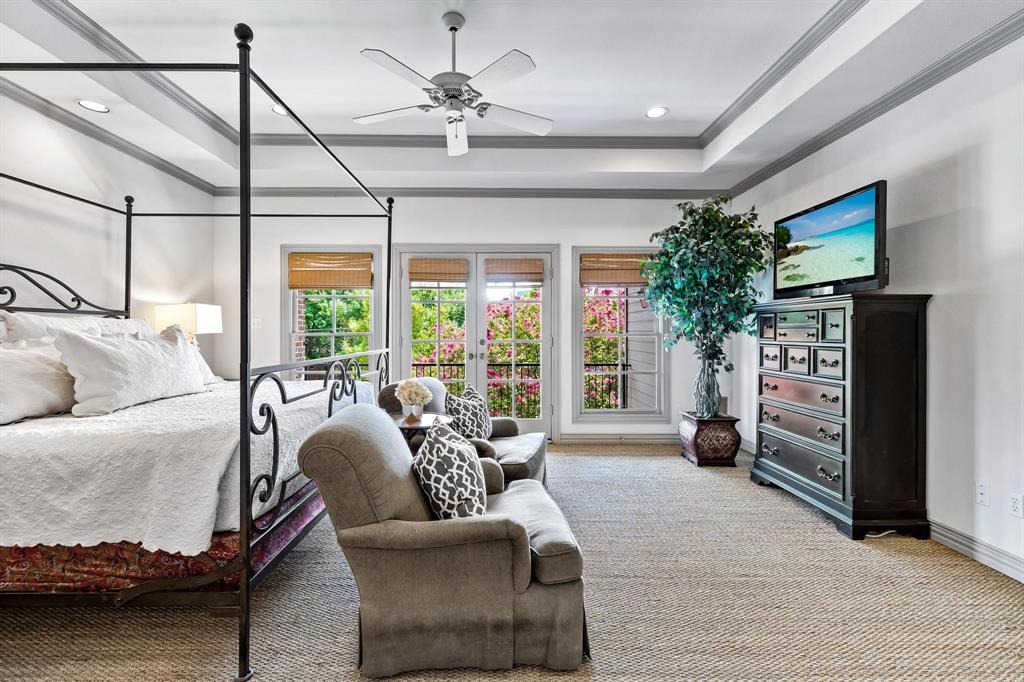 V W Greenwades - Residential