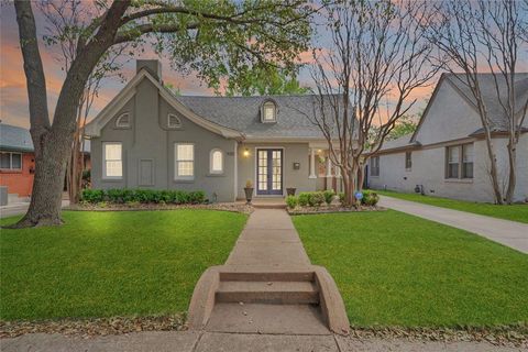 Tiny photo for 930 N Clinton Avenue, Dallas, TX 75208 (MLS # 21006692)