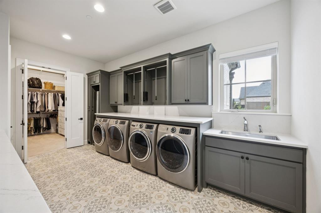 Chamberlain Place Ph 1 - Residential