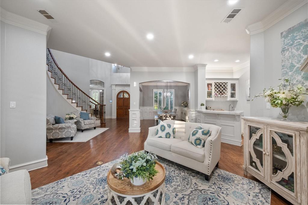 7000 Shalimar Court