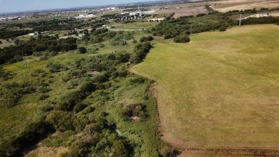 1945 County Road 904Z