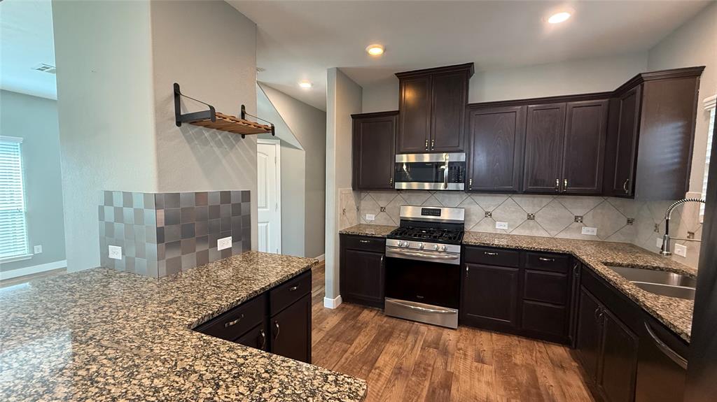 Highlands At Westridge Ph 4 The - Residential Lease