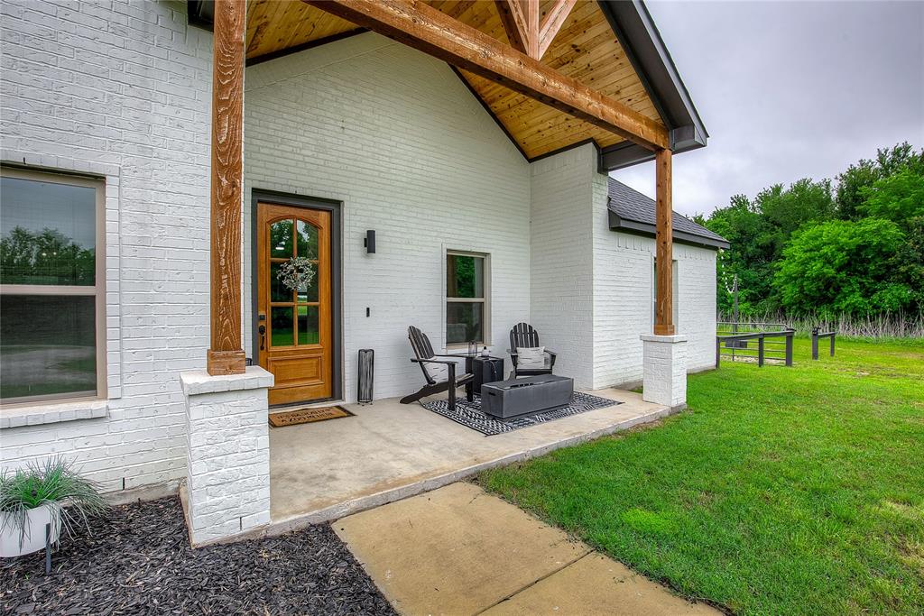 205 County Road 1064