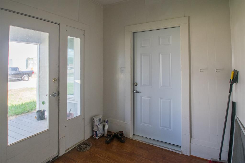 E Puchalski - Residential Lease