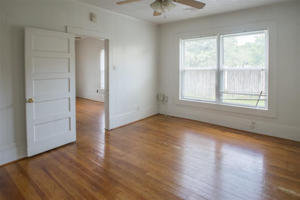 E Puchalski - Residential Lease