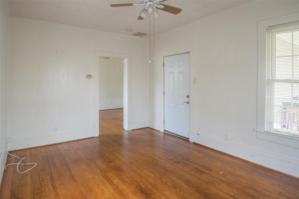 E Puchalski - Residential Lease