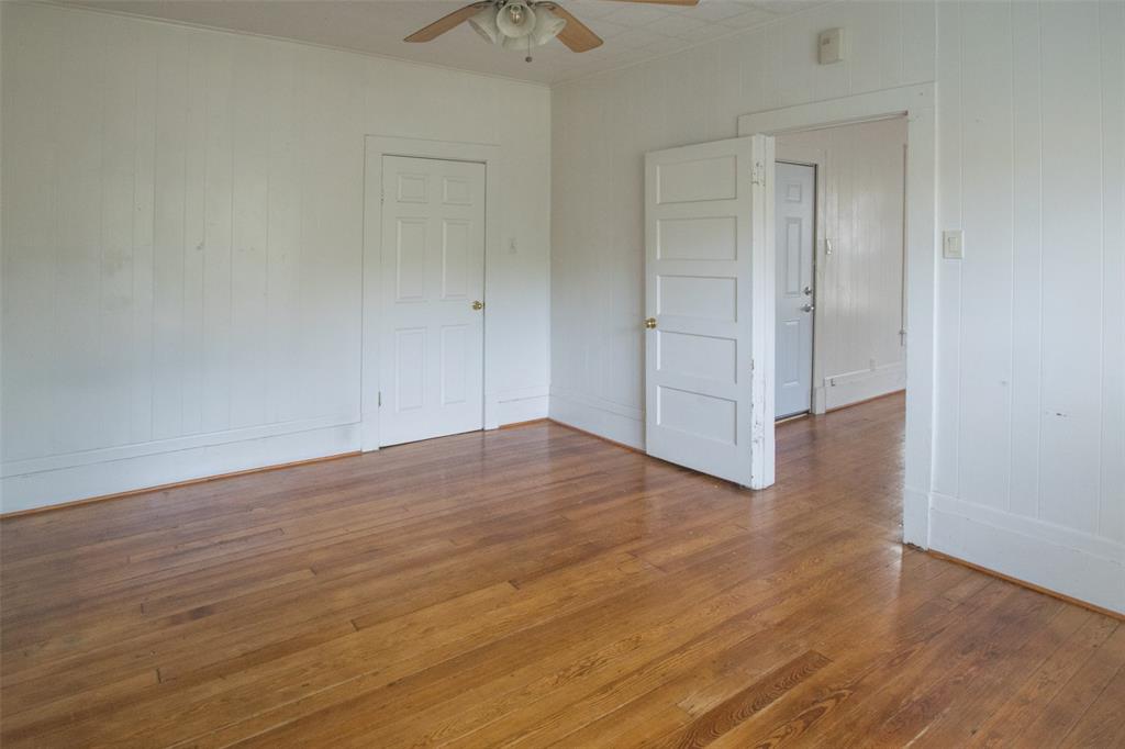 E Puchalski - Residential Lease