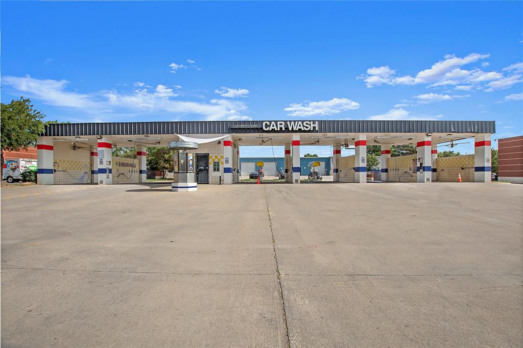 KWIK-TRINITY ADDITION - Commercial Sale
