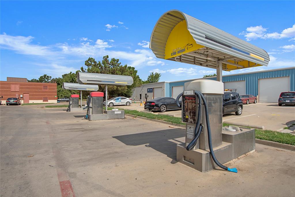 KWIK-TRINITY ADDITION - Commercial Sale