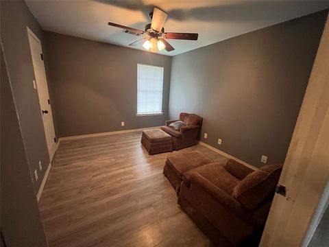 A home in Whitesboro
