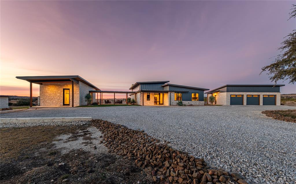 Ranch Estate - Residential