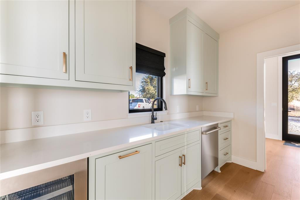 Ranch Estate - Residential